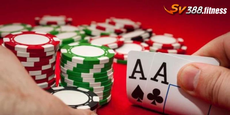 Từ bỏ cặp A khi cần là cách chơi Poker của các cao thủ